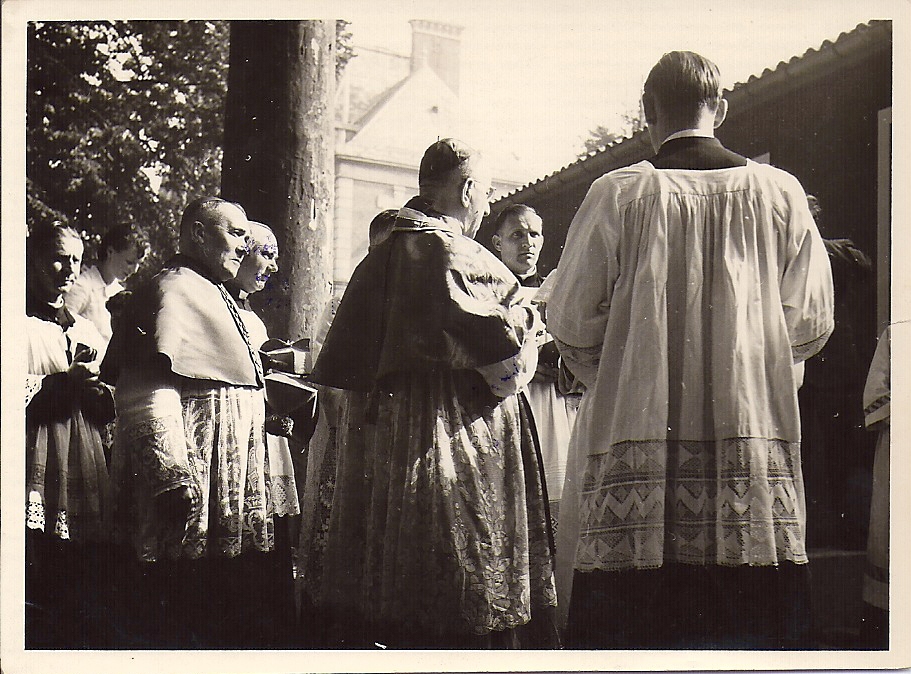 3 octobre 1953, Consecration de la Jadalnia