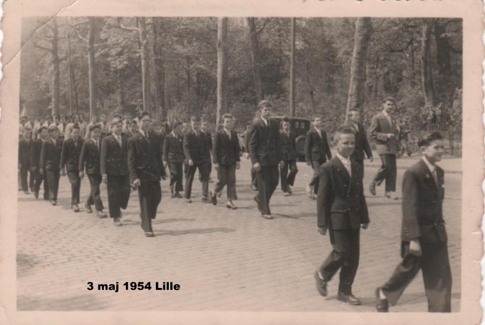 1956- D+®fil+® du 3 mai +á Lille