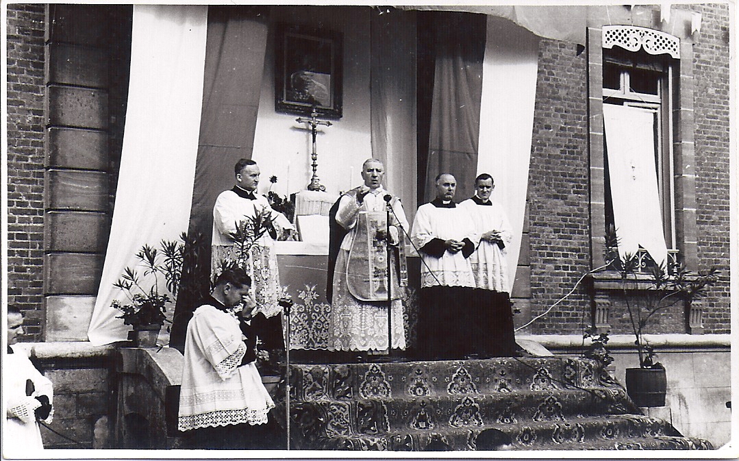 konsekracja internata przez kardynała Piazza 1953