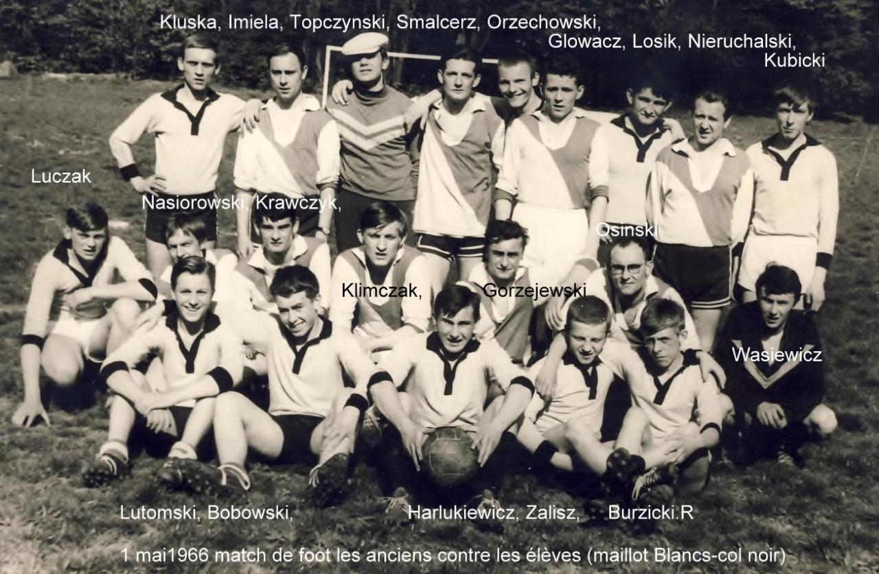 1° mai 1966, match foot- élèves vs anciens (photo C.Lukasiewicz) 2