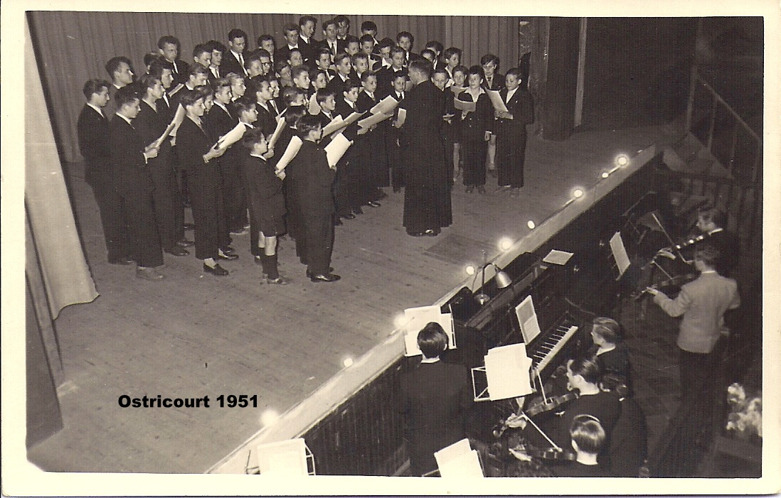 1951 Ostricourt Salle Saint Stanislas