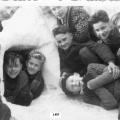 Notre igloo, fabriqué en février 1957... (Photo Jean Lesniak) 