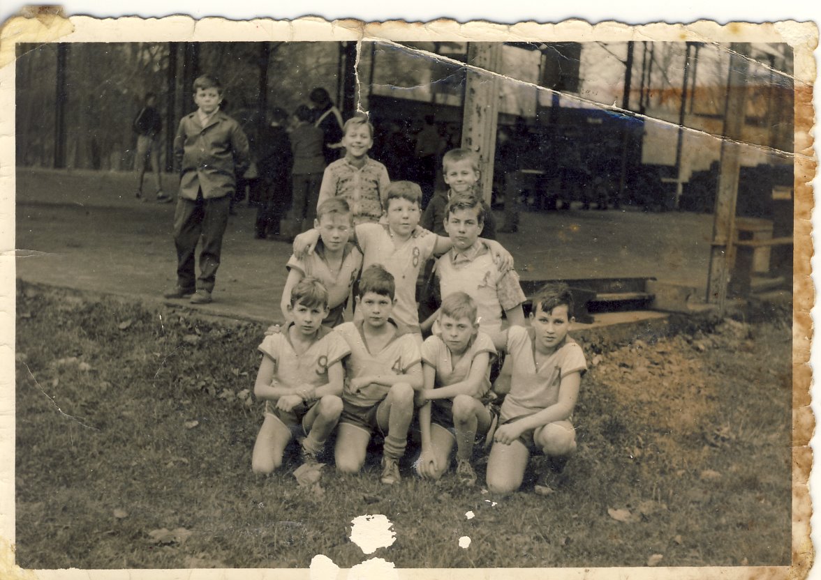 Equipe de basket benjamins 1962 Photo René Zalisz