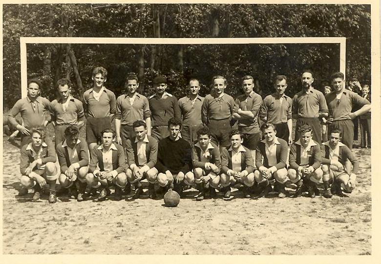 1954, Vaudricourt, Rencontre avec les séminarites de Velaines.